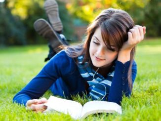 10 Benefits of reading books